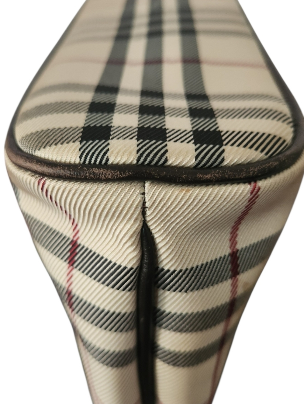 Burberry Vintage Nova Check Tote Pre-Loved! 🥰 - Picture 8 of 14